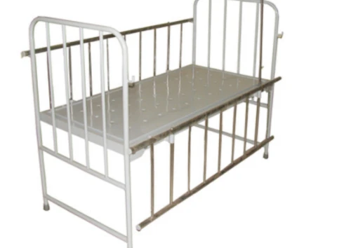 Pediatric bed — catalogue photograph